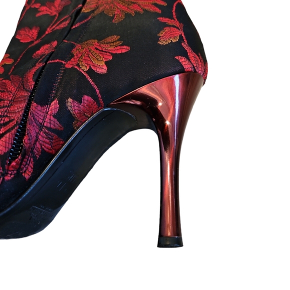 Bally Black & Red Floral Zip Up Ankle Boot Size 5 - Picture 5 of 10
